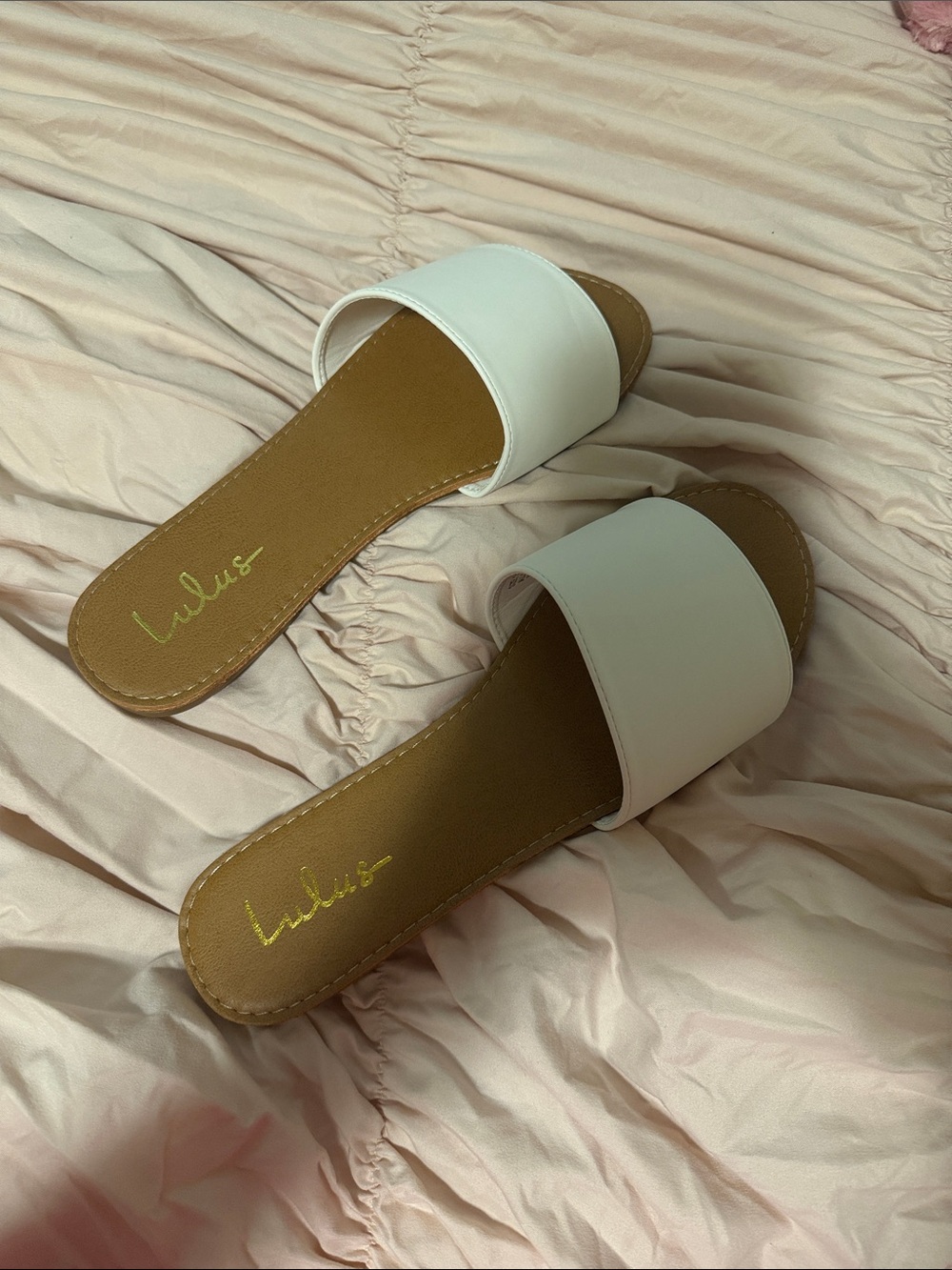 Lulu's White Slide Sandals with Tan Footbed